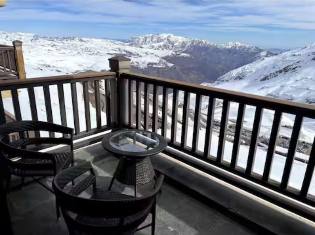 Valle Nevado: Tu Refugio en la Nieve | Alojamiento Premium y Experiencias Únicas